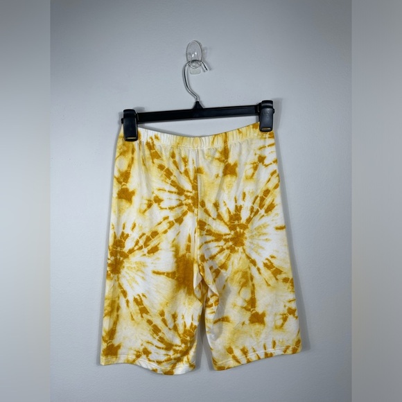 Capella Yellow Short Size M - Picture 3 of 5